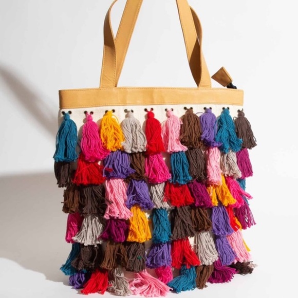 Noonday Collection la Gloria tassel tote - Picture 2 of 9